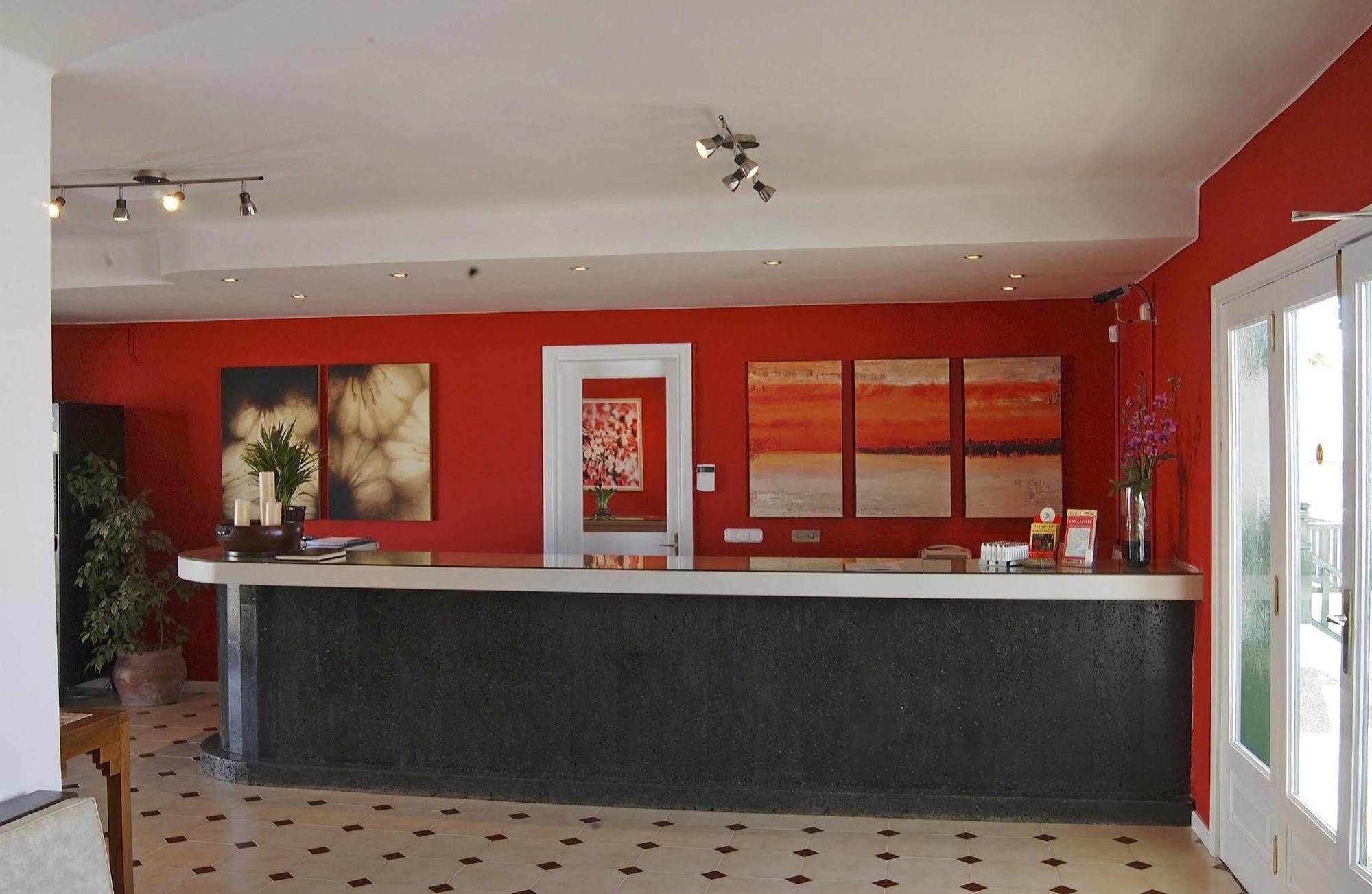 Apartamentos Los Pueblos Puerto del Carmen  Exteriér fotografie